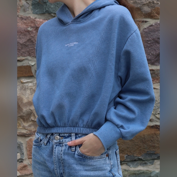 Zara Cropped Elastic Hoodie - Picture 1 of 4